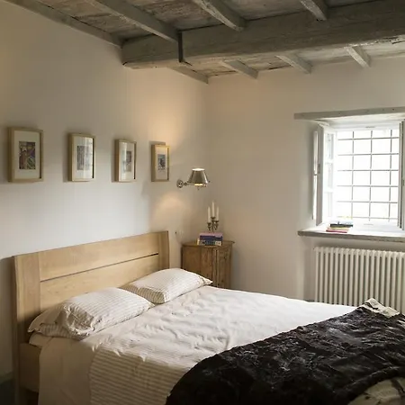 Sasso Al Melo - Ferienhaus *