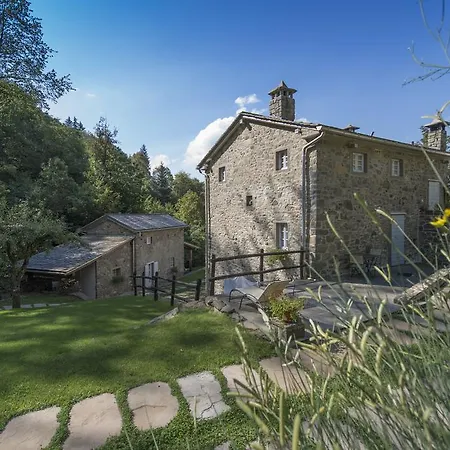 Sasso Al Melo - Ferienhaus *
